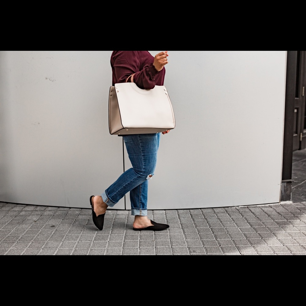 Flat Mules